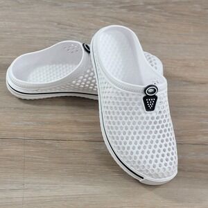 White Perforated Garden Clogs Women Size 8 Slip On Water Shoes Mules XX-407